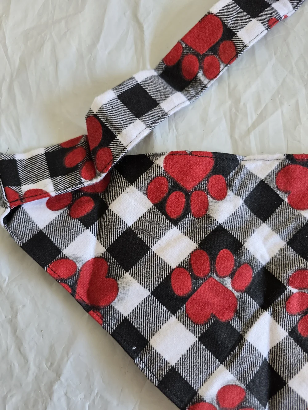 Plaid Paw Print Dog Bandana - Red and Black New Medium Up To 50 Lbs